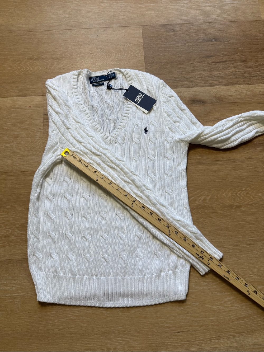 Ralph Lauren Cream Cable-Knit V-Neck Sweater - Picture 14 of 16